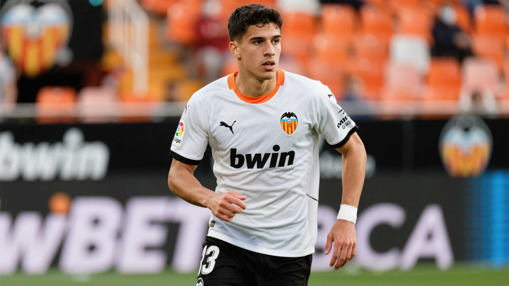 通过心理辅 通过心理辅